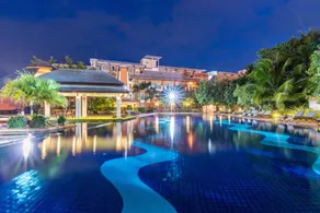 Eastiny Resort & Spa - Image 2