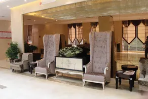 Qingjiang Holiday Hotel - Image 3