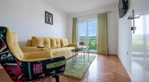 Apartments & rooms Leon - Image 2