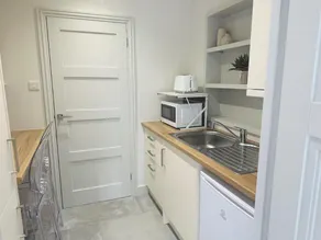Beautiful 1-Bed Studio in Bourne end - Image 4