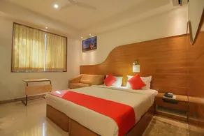 OYO Hotel Nityotsava Residency - Image 2