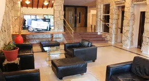 Hotel Arenas - Image 2