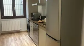 Coqueto apartamento cerca del casco Viejo con garaje gratis - Image 3