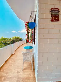 WHITE HILL REST - Image 2