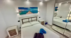 Comfortable pool view apartment - Image 2