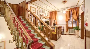 Hotel Lorena - Image 2
