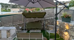 Mareu Stonehouse - Image 5