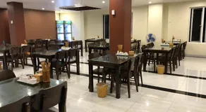 Dragon Airport Hotel - Image 4