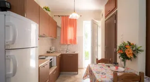 Nisaki Summer Stay Studios - Image 4