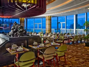 Fuyang International Trade Centre Hotel - Image 3