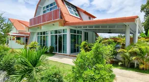 Tina's Living Paradise - Guesthouses with private pool, 5 min to beach - Image 3