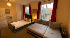Vauxhall Stay - Image 4
