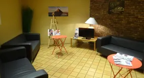 Central Hotel - Image 3