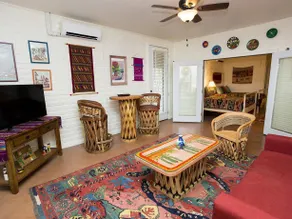 Cat Mountain Lodge & Roadside Inn - Image 4