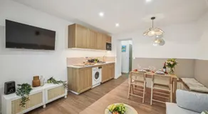 Lavie Maison Hot Tub and AC - Image 2