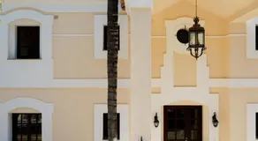 Huge Golf and Spa Mansion 8 km from Puerto Banus - Image 3