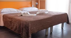 Hotel Esperia - Image 2