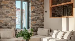 EJ Boutique Suites - Image 2