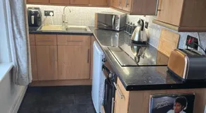 Havisham Studio Flat Rochester ME1 1XZ - Image 3