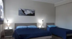 AF service b&b - Image 2