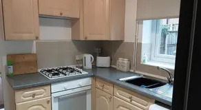 Idyllic 2-Bed House in Chester - Image 3