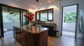Makara Mono Suite / 2nd Floor - Image 3