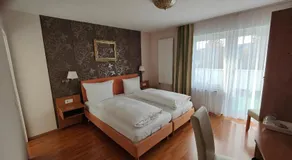 Hotel Linden - Image 2