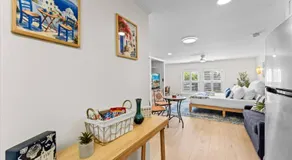 Steps to Sponge Docks | Private Greece Guesthouse - Image 4