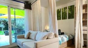 2pieces appartement avec jardin piscine et tennis à Cannes La Bocca - Image 2
