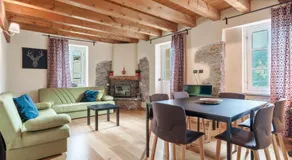 Residence MV - Image 2