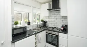 1 Bedroom apartment Kentish town - Image 5