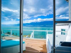 2099 Lake View Inn - Image 3