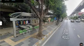 Cozy Stay , 5 mins walk to MRT Bang kapi - Image 5