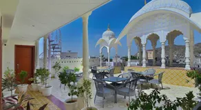 Trim Boutique Parkota Haveli - Image 2