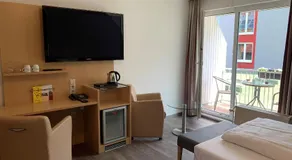 Adesso Hotel Göttingen - Image 2