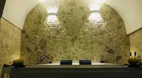 26 Suite Home - Image 2