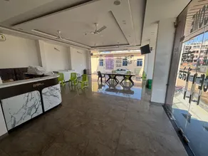 Hotel Narendar Palace - Image 2