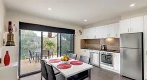 Bungunyah Apartments - Image 4