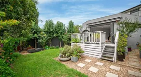 Luxury Camberwell Family Retreat by WOW Manage - Image 4