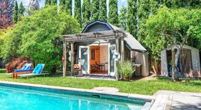 Luxury Wine Country Cigar Lounge King Suite BBQ - Image 4