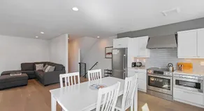 Back to The Future Sweet Suites - Image 3
