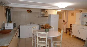 Appartement avec véranda donnant sur le jardin - Image 3