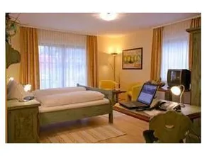 Familienhotel Friedrichshof - Image 3