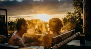 Blatchford Briar - Award Winning Private Shephards Huts with their own Secluded Hot Tubs - Image 3