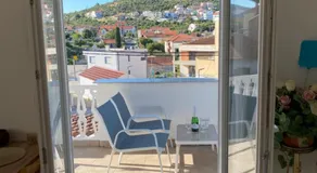 Apartment Remi, penthouse with balcony, free parking - Image 2