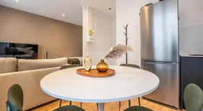 Renovated Studio walking distance to Paris - Image 2