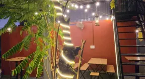 Dreamers Lounge - Image 3