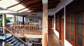 Casa Vieja Alba Inés con Estacionamiento Buga - Image 3