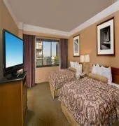 Embassy Suites Crystal City-National Airport - Image 5