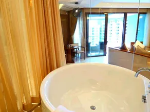 Ocean Holiday Hotel - Image 5